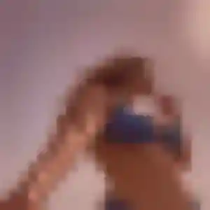 Photo privée de Magali, 27 ans à Vaux-sur-Seine - plan discret