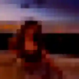 Belle Aurelie, 36 ans à Venasque - voir sa photo