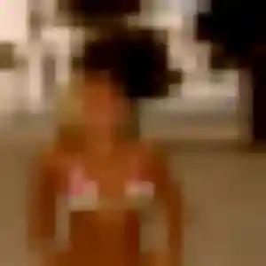 Zelie, 35 ans, disponible à Vendeuvre pour une rencontre coquine