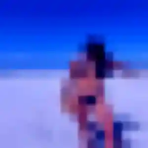 Rejoins Violette, 23 ans à Vernioz en privé