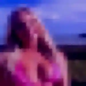 Rejoins Julie, 34 ans à Vernoux-en-Vivarais en privé