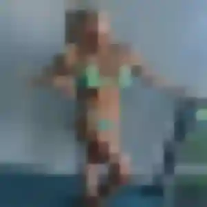 Photo de Juliette à Vert-le-Petit (27 ans) - plan cul gratuit