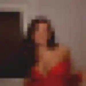 Belle Albane, 22 ans à Vétraz-Monthoux - voir sa photo
