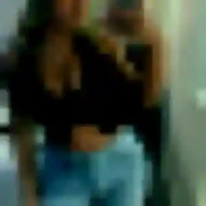 Axelle, 44 ans, connectée à Vexin-sur-Epte pour une rencontre coquine