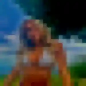 Axelle, 42 ans, dispo pour plan cul à Vézeronce-Curtin