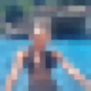 Faustine, 25 ans, en ligne à Vicq pour une rencontre coquine