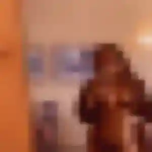 Photo de Laurie à Vieille-Église (27 ans) - plan cul discret