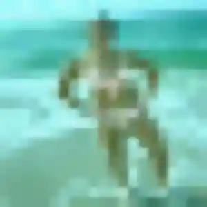 Lison, femme de 28 ans propose plan cul à Villages du Lac de Paladru