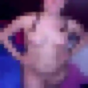 Photo de Lilou à Villebarou (45 ans) - plan cul anonyme