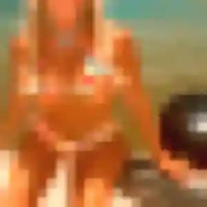 Elodie, 30 ans, connectée à Villemaury pour une rencontre coquine