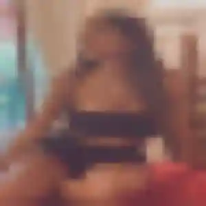Ludivine (22 ans) à Villemoyenne cherche un plan cul maintenant