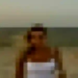 Fabienne (29 ans) à Villeneuve-lès-Béziers cherche une rencontre rapidement