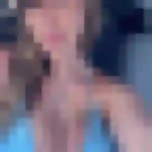 Photo privée de Lilas, 26 ans à Villers-Saint-Sépulcre - plan discret