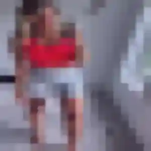 Muriel, femme de 34 ans propose plan cul à Villiers-en-Plaine