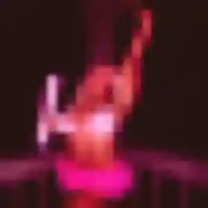 Découvre Hortense, 34 ans à Voray-sur-l'Ognon en privé