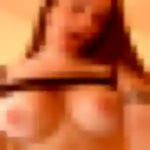 Valentine, fille de 40 ans cherche plan cul à Vouzeron