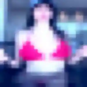 Jolie Laure, 29 ans à Vron - découvrir son profil
