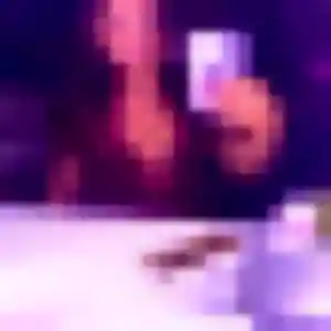 Photo de Anne-Laure à Warcq (24 ans) - plan cul anonyme
