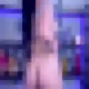 Lilou, 23 ans, connectée à Yvré-le-Pôlin pour une rencontre coquine